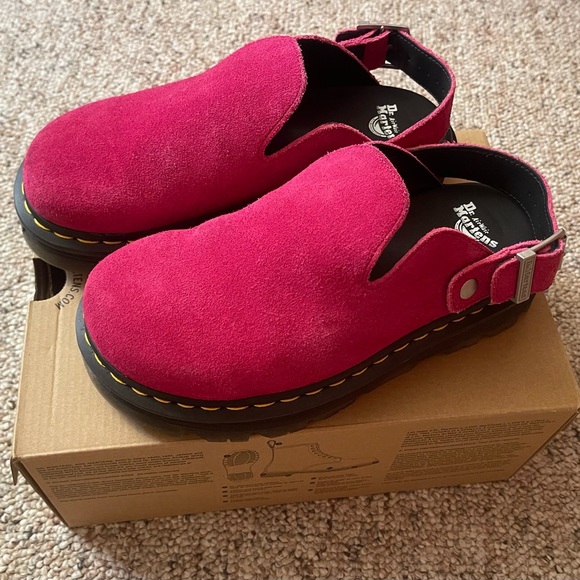 Dr. Martens Fuchsia Suede Zebzag Mules - Picture 4 of 6